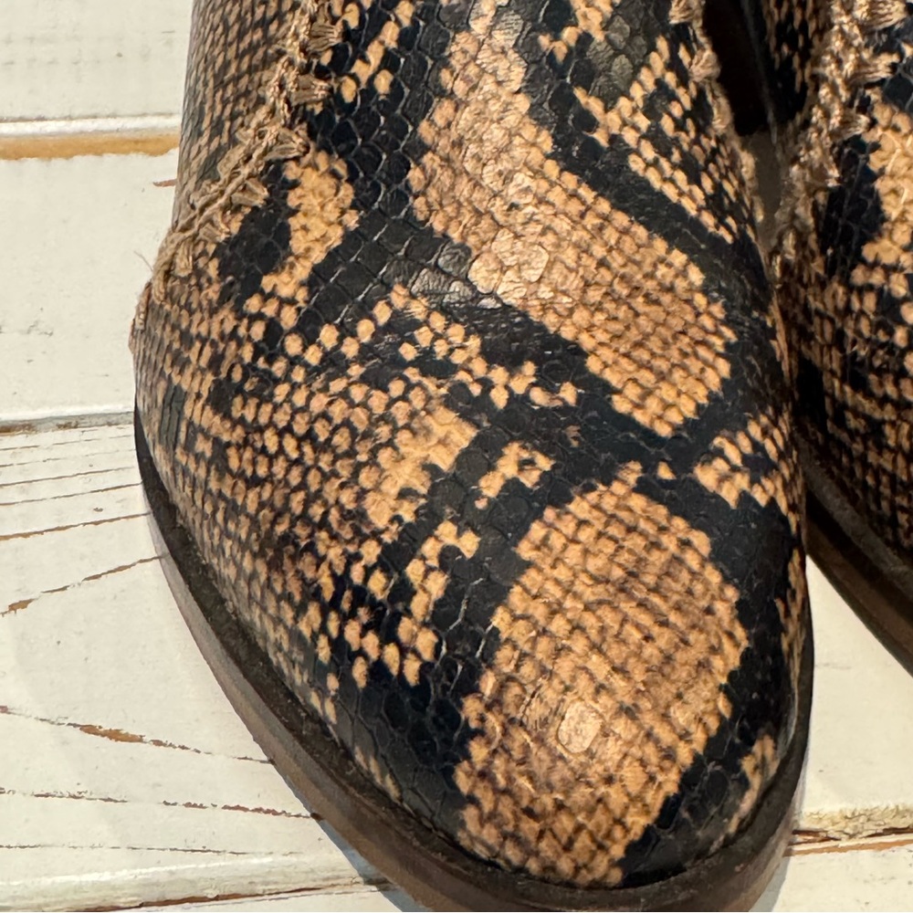 Unique and Stylish Brown Snake Print Ankle Boots - Picture 6 of 10
